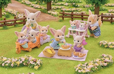 SYLVANIAN DESERT FOXES AT PICNIC 5698 WB6 EPOCH