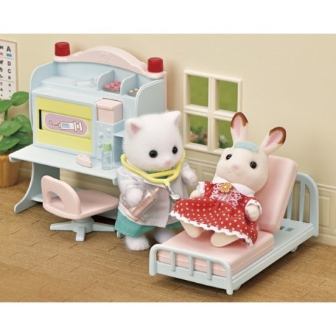 SYLVANIAN DOCTOR'S OFFICE 5705 WB6 EPOCH