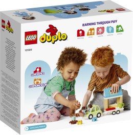 LEGO® DUPLO® - Family house on wheels