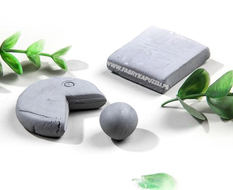 Gray bread eraser