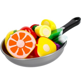 CUTTING FRUIT AND VEGETABLES WITH MEGA CREATIVE PAN 405856