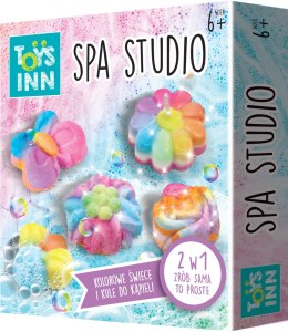Spa studio flower candles and bath bombs