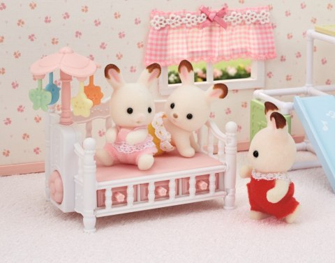 SYLVANIAN LOZECZKO Z KARUZELA 5534 PUD6 EPOCH