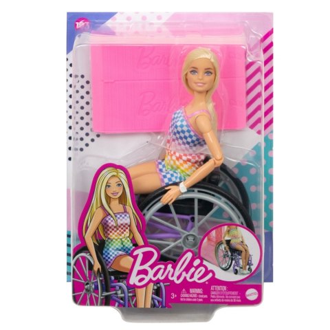 BRB NA WOZKU BARBIE STROJ W KRATKE HJT13 WB2 MATTEL