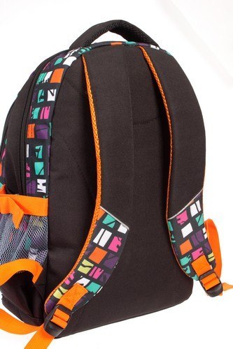 YOUTH BACKPACK GAMES STARPAK 375502