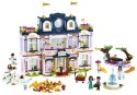 LEGO® Friends - A great hotel in the city of Heartlake