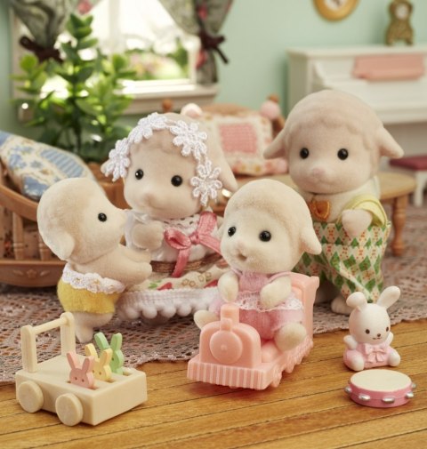 SYLVANIAN SHEEP FAMILY 5619 WB6 EPOCH