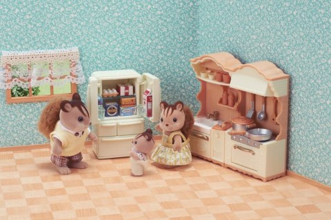 SYLVANIAN COUNTRY KITCHEN WITH FRIDGE 5341 PUD6 EPOCH